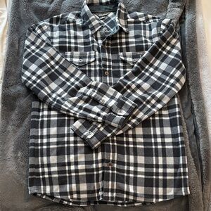 EUC Men’s Eddie Bauer Black/Gray/ White Plaid Fleece Shirt Size M